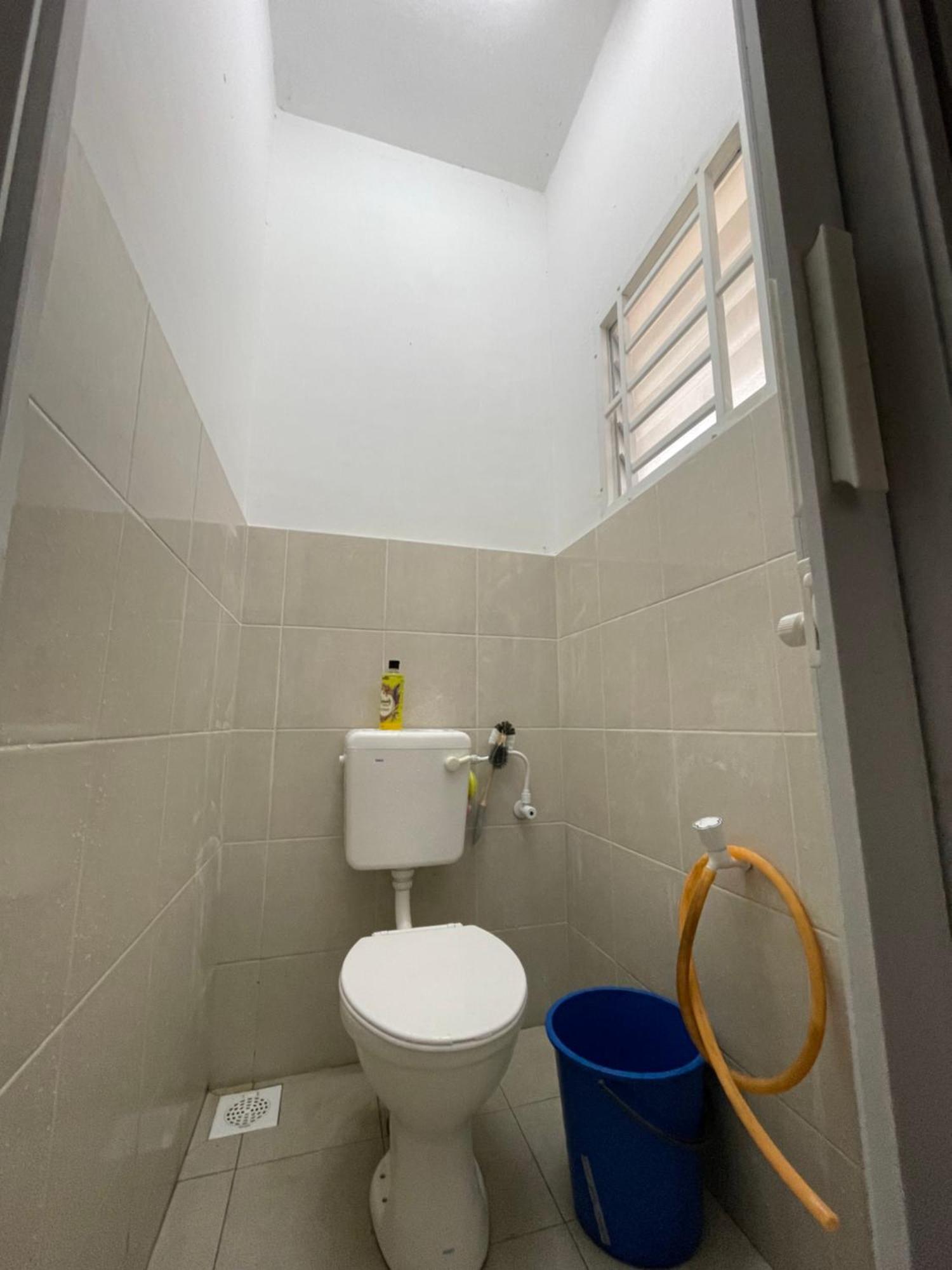 D'Cahaya Homestay Batu Pahat Bagian luar foto